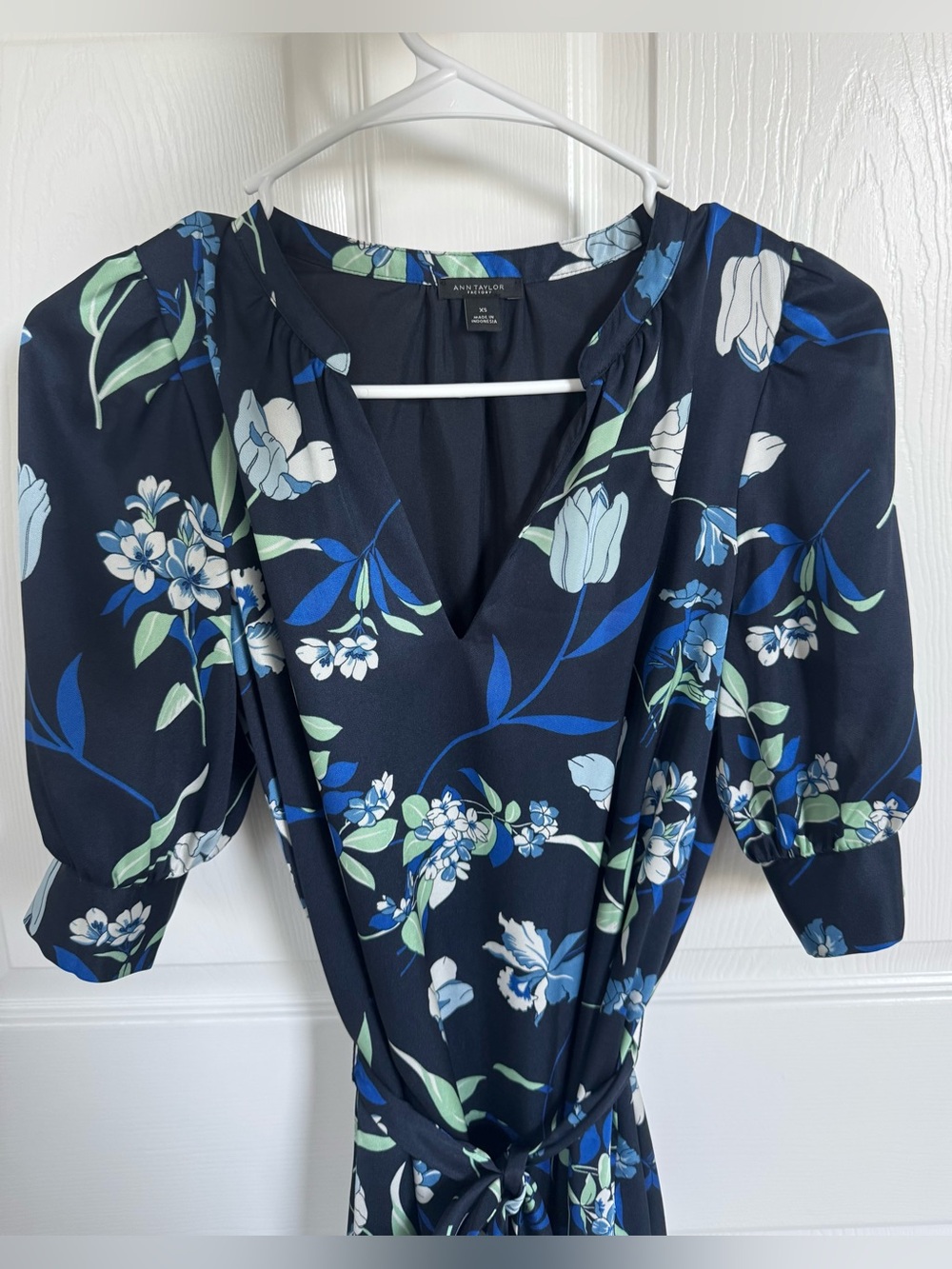 Ann Taylor Factory Navy Floral Midi Dress - Picture 3 of 6